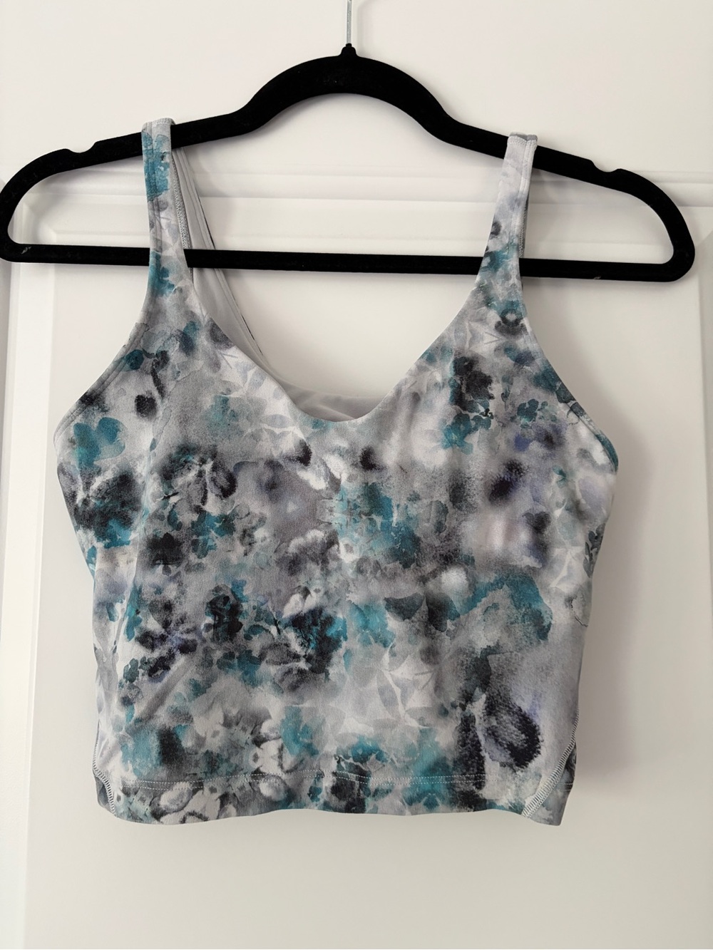 lululemon athletica Teal, Gray & Black Floral Crop Tank